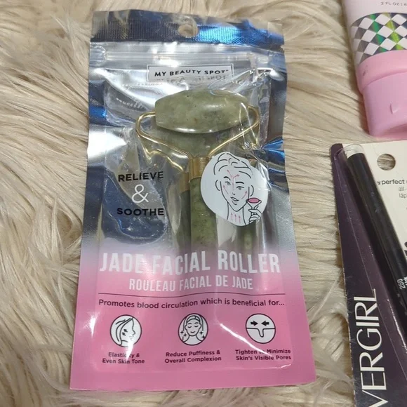 Makeup lot - Picture 2 of 7